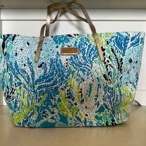 Lilly Pulitzer Tote & Coin Purse in Let’s Cha Cha